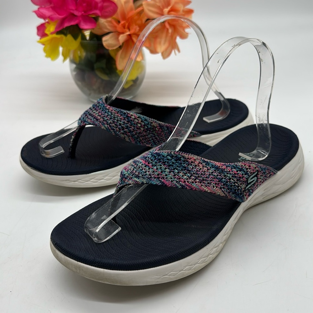 Skechers blue pink flip flop sandals sz 9 SKT7160C